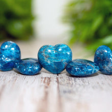 Load image into Gallery viewer, Blue Apatite